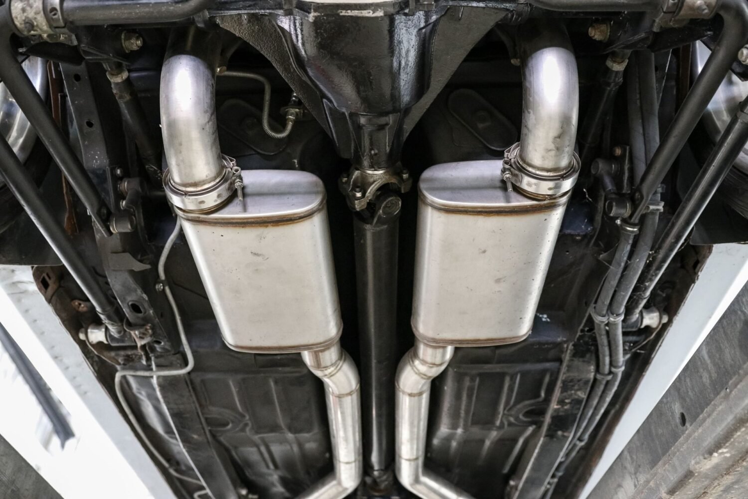 1969-chevrolet-camaro-z-28 (3)
